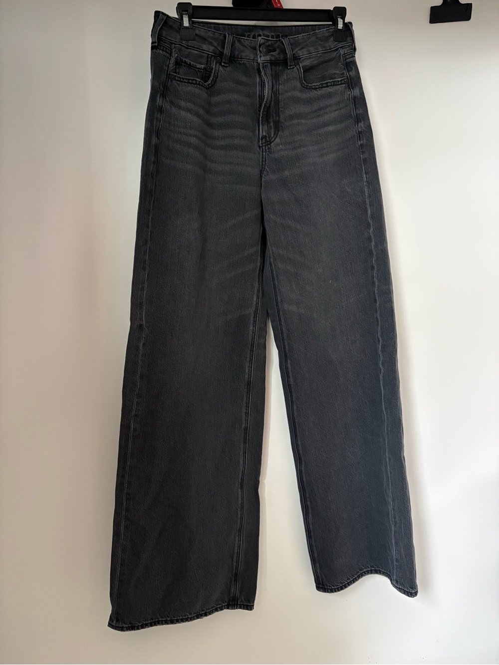 American Eagle Outfitters Wide-Leg High-Rise Jeans in Black Wash